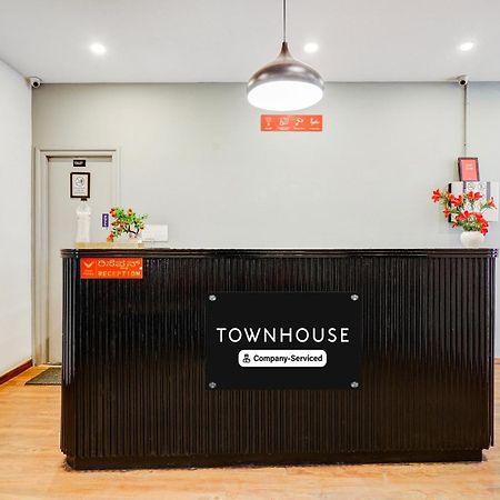 Super Townhouse Rr Nagar Hotel Bangalore Bagian luar foto