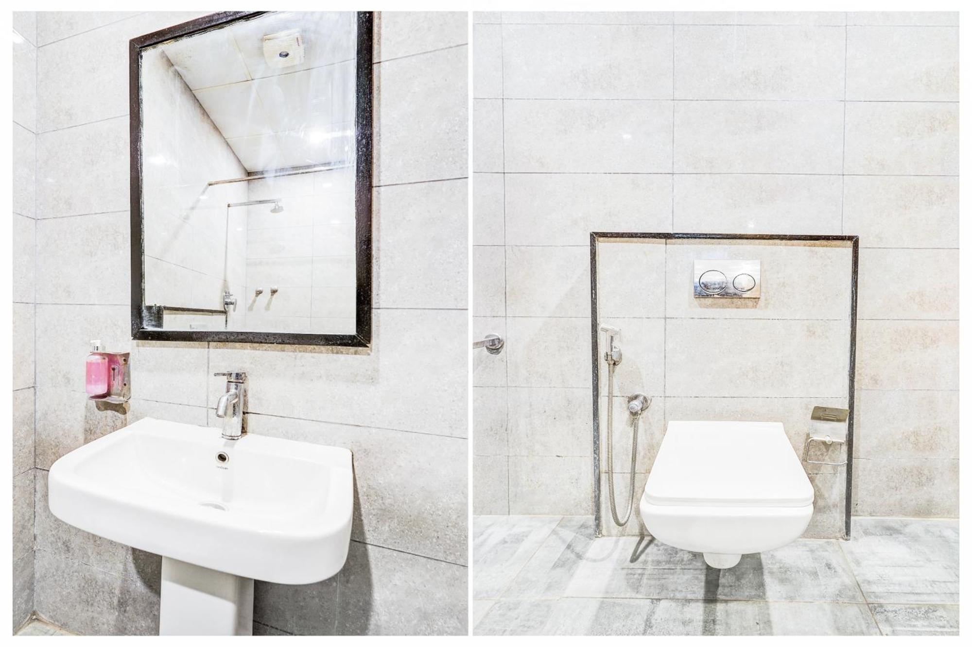 Super Townhouse Rr Nagar Hotel Bangalore Bagian luar foto