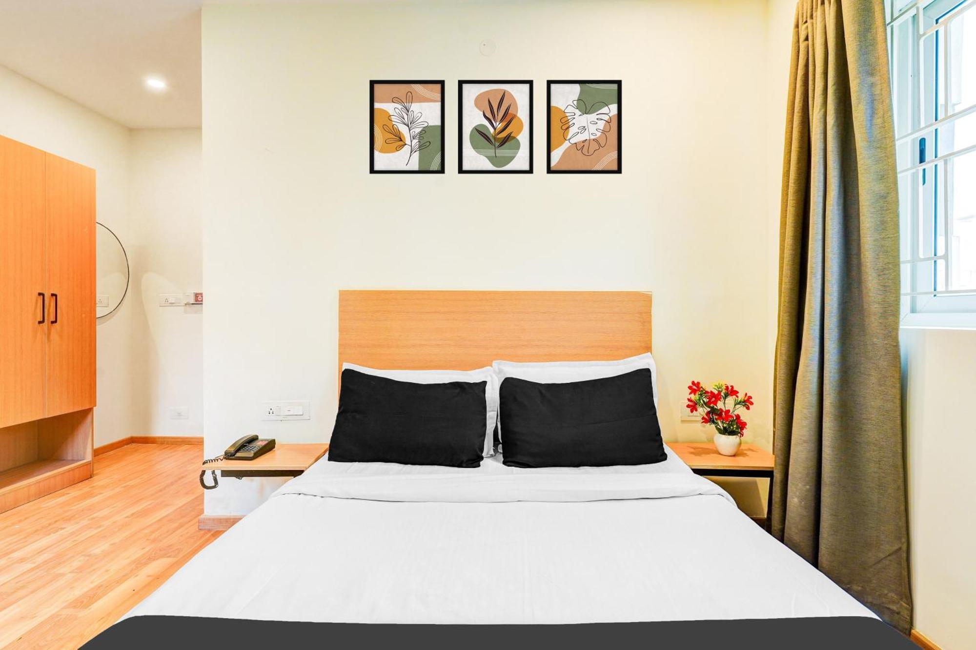 Super Townhouse Rr Nagar Hotel Bangalore Bagian luar foto
