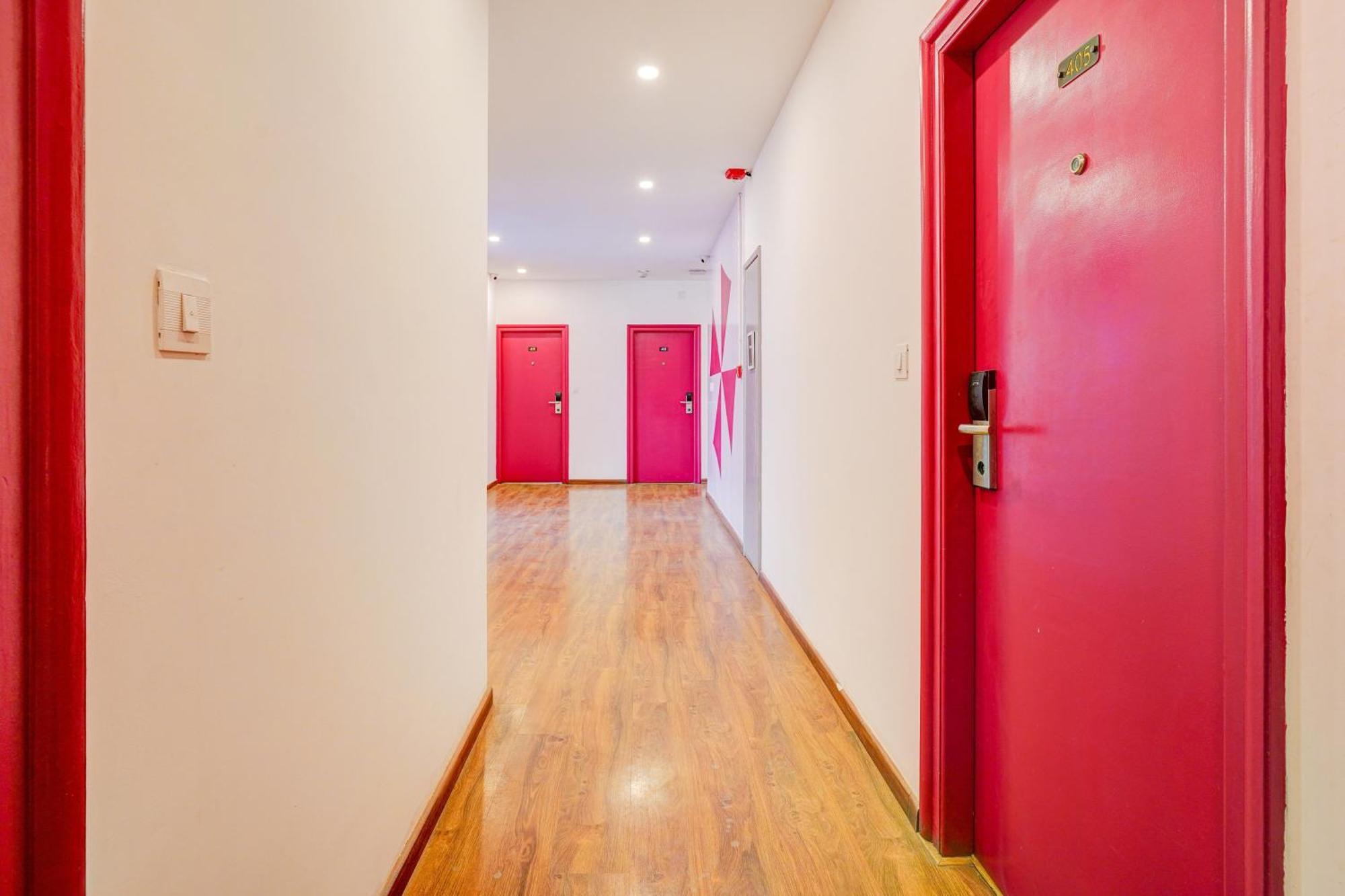 Super Townhouse Rr Nagar Hotel Bangalore Bagian luar foto