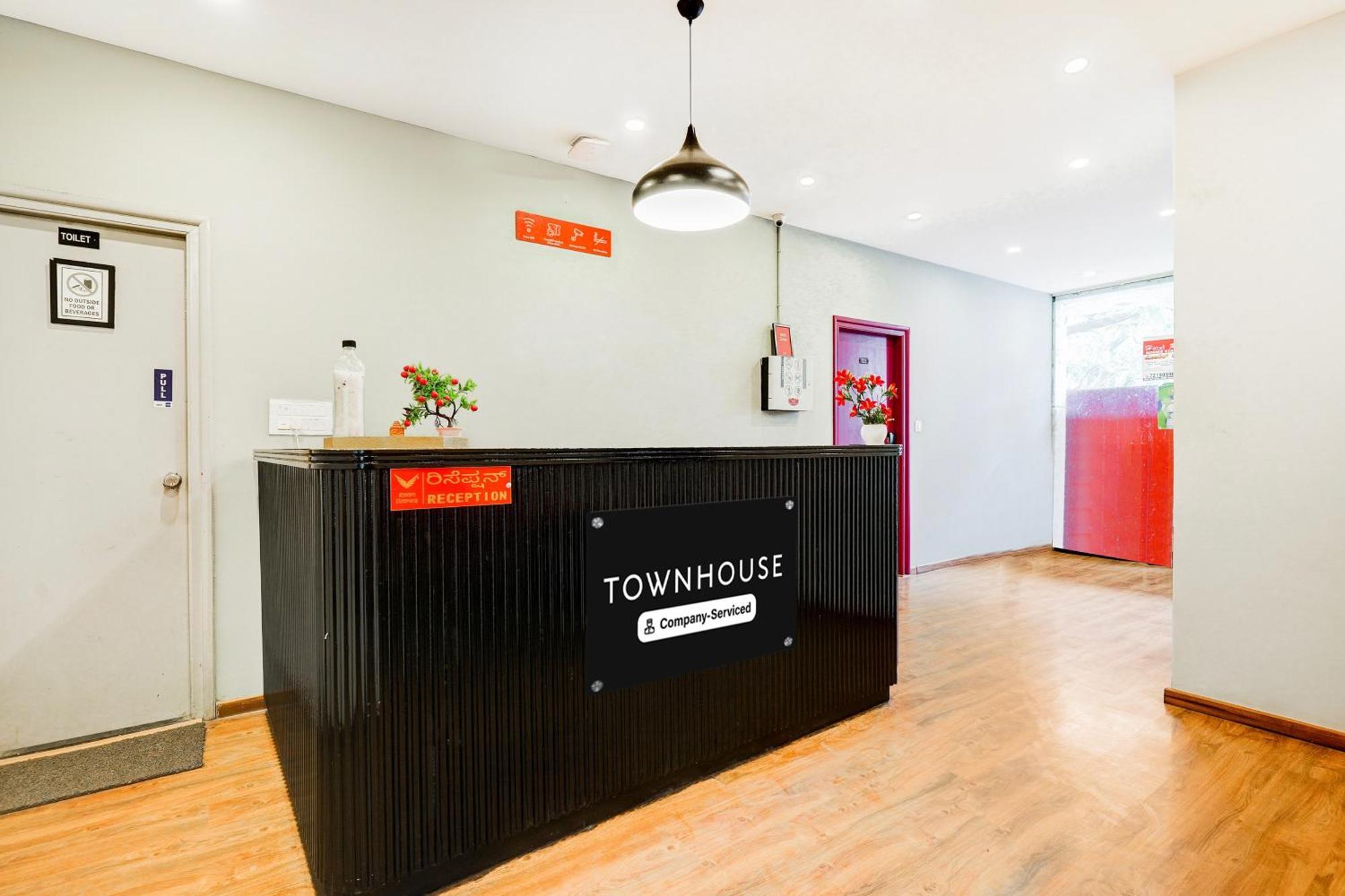 Super Townhouse Rr Nagar Hotel Bangalore Bagian luar foto