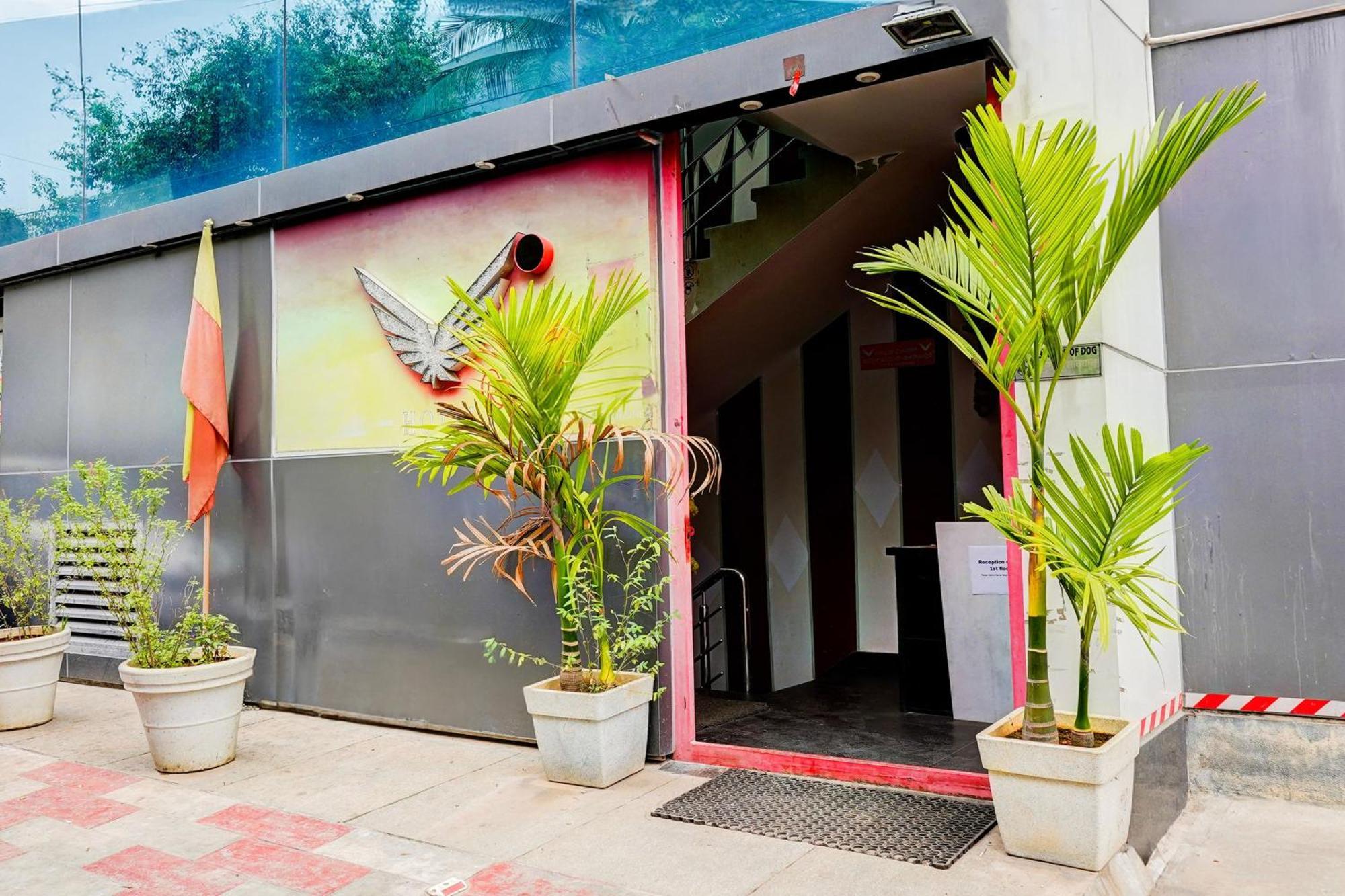 Super Townhouse Rr Nagar Hotel Bangalore Bagian luar foto
